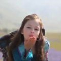 MackenzieFoy003