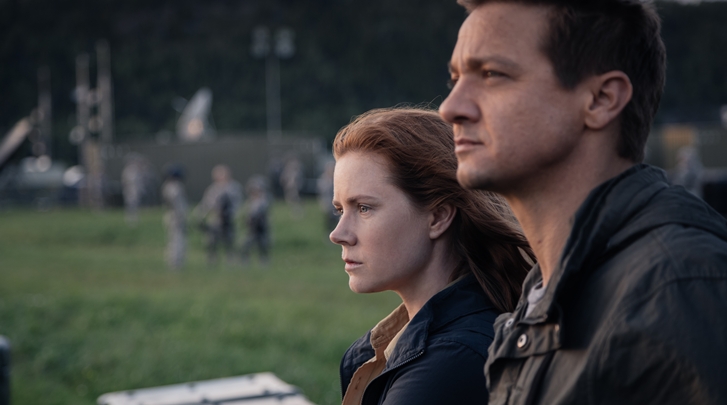 contact_arrival_movie2017-05.jpg