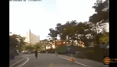 4766399_1_16262408533512139.gif