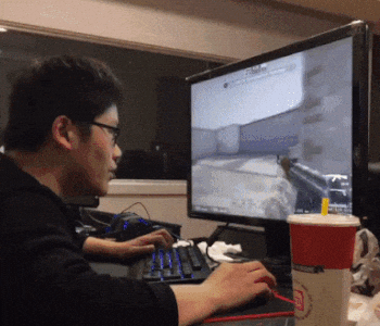 3pOSN4.gif
